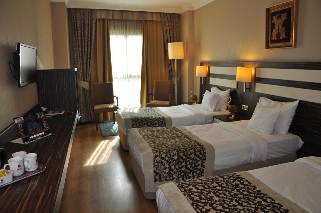 Akgun Hotel Beyazit Istambul Exterior foto
